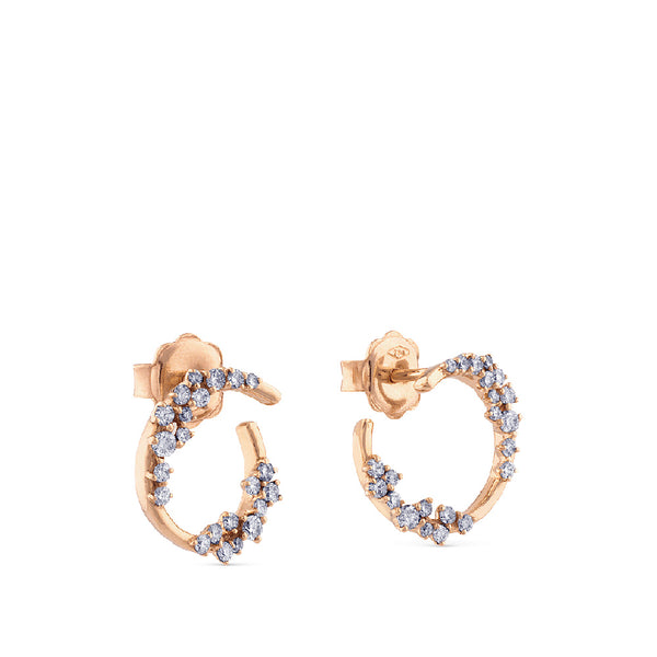 Pendientes de oro rosa semicírculo con diamantes
