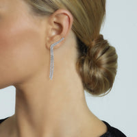 Pendientes-trepadores-oro-blanco-doble-hilera-diamantes-riviere- Ref J5616PB_Chocrón Joyeros