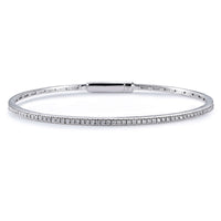 Pulsera-rigida-oro-blanco-diamantes-garra Ref J5778PLB_Chocrón Joyeros