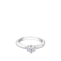 Solitario de oro blanco con diamante talla brillante de 0.52 quilates