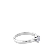 Solitario de oro blanco con diamante talla brillante de 0.52 quilates