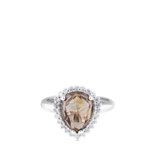 Sortija "Caramelo" de oro blanco con cuarzo verde talla pera y brillantes