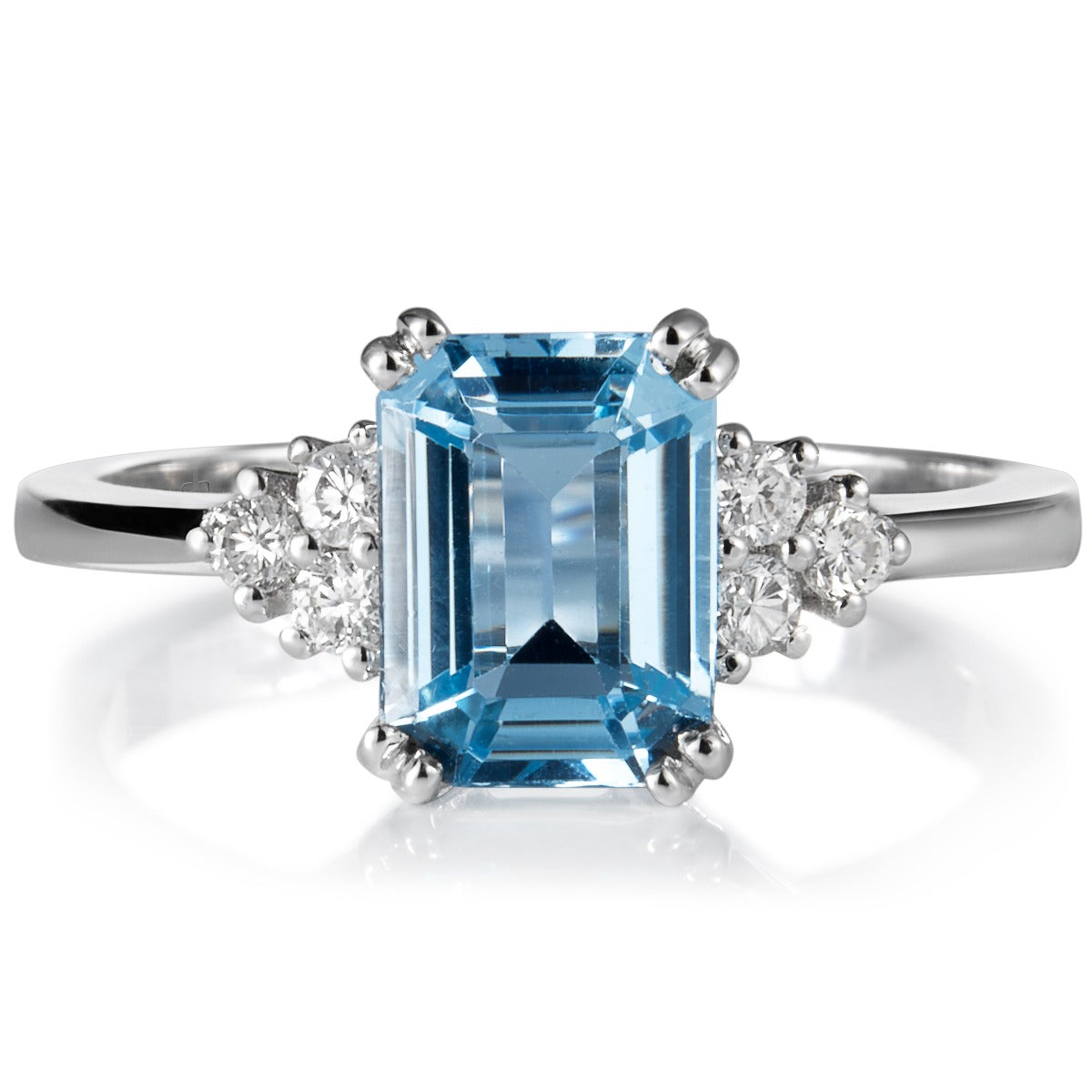 Sortija-oro-blanco-aguamarina-diamantes - Ref J5798SB