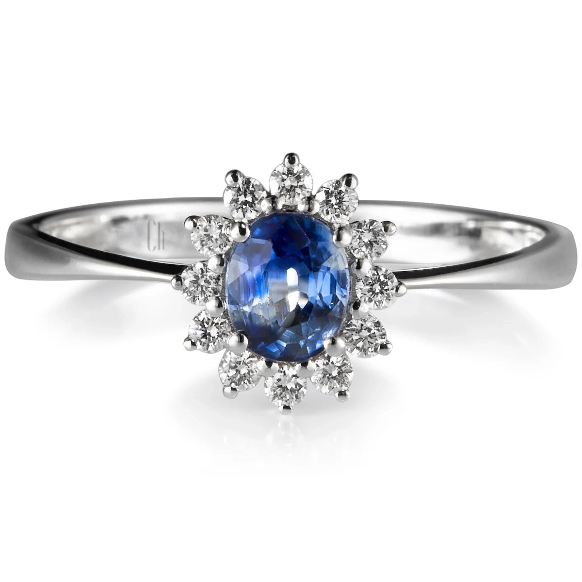 Sortija "Royal Trilogy" de oro blanco zafiro y orla de diamantes