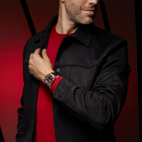 Tudor Black Bay 41 bisel rojo caucho COSC