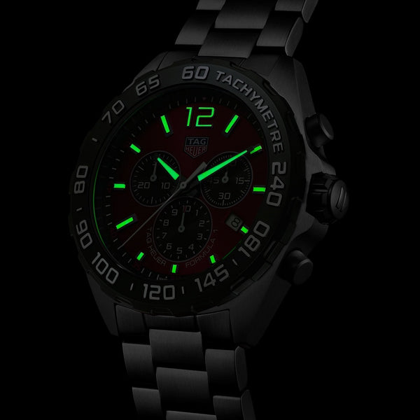 TAG-Heuer-formula1-rojo-imagen-nocturna-1CAZ101ANBA0842