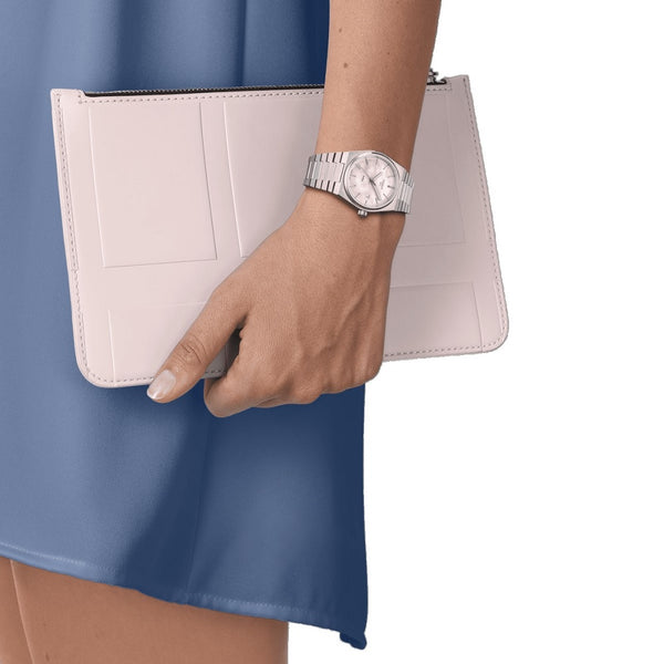 Tissot_PRX_esfera_blanca_35mm_vista_modelo_T1372101111100