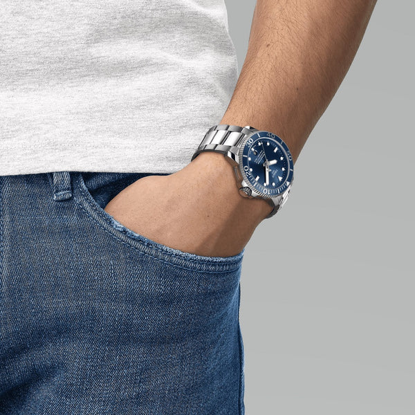 tissot_seastar_1000_Powermatic_80_azul_43mm_vista_modelo_T1204071104103
