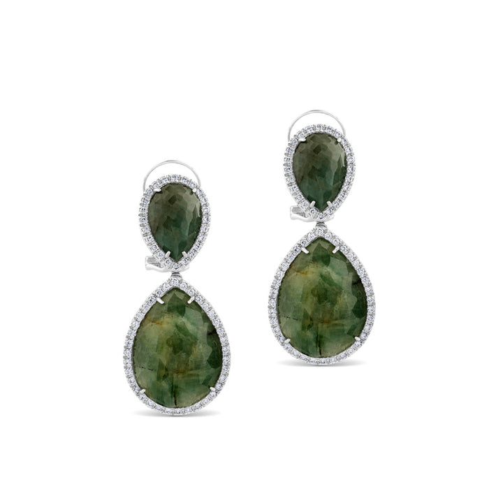 Pendientes de oro blanco con doble esmeralda talla pera y pavé de diamantes
