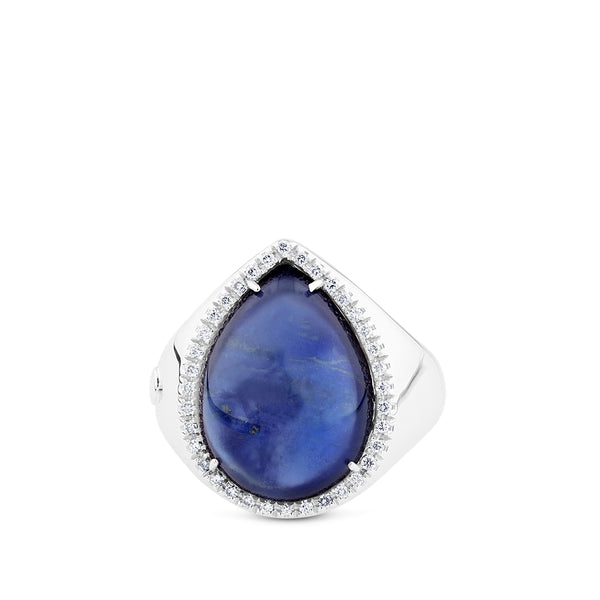 Sortija de oro blanco con doblete de cuarzo azul y nacar talla marquise y pavé de diamantes