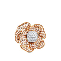 Sortija de oro blanco con flor de oro rosa y pavé de diamantes
