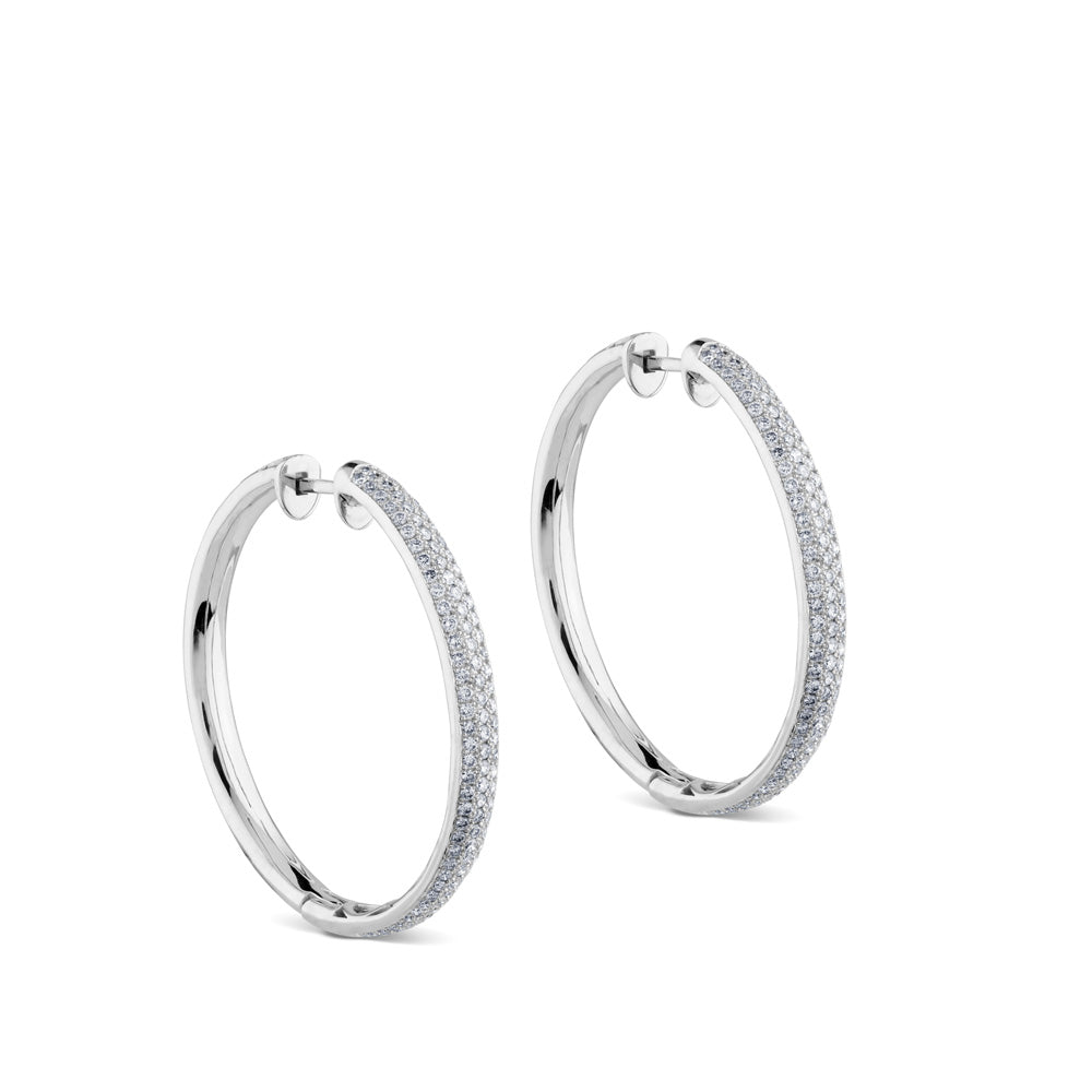 Aros de oro blanco con pavé de diamantes (4cm)