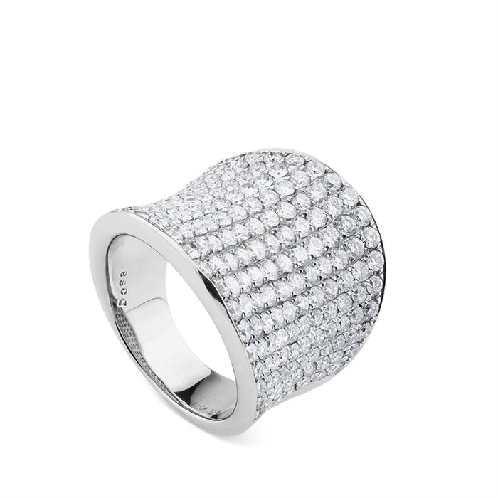 Sortija super ancha de oro blanco con pavé de diamantes
