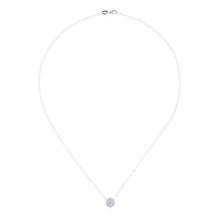 Colgante de oro blanco con flor de diamantes en garra