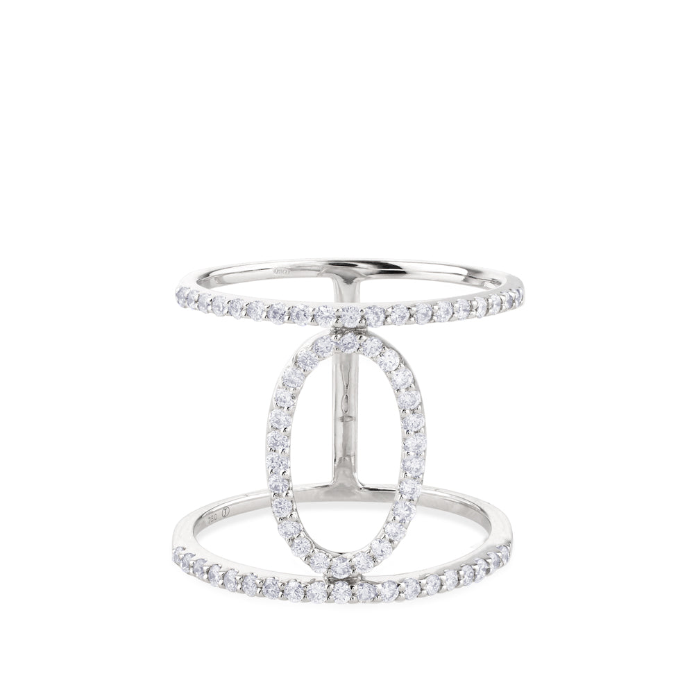 Sortija GeometriCh con círculo ovalado de oro blanco con pavé de diamantes