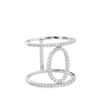 Sortija GeometriCh con círculo ovalado de oro blanco con pavé de diamantes