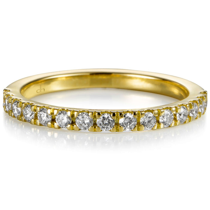 sortija_media_alianza_oro_amarillo_diamantes_brillantes_garra_Chocrón_Joyeros
