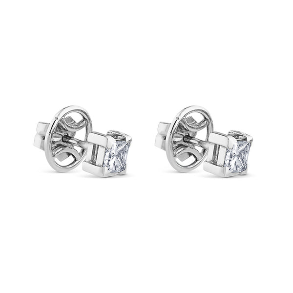 Pendientes de oro blanco con diamantes talla princesa 0.52 quilates
