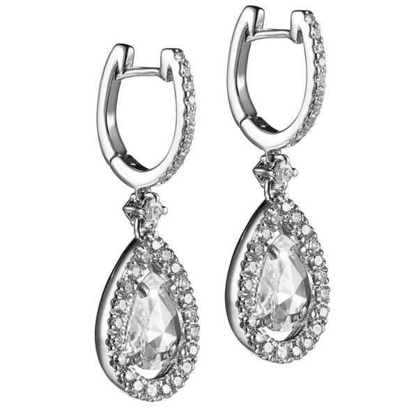 pendientes_largos_oro_blanco_diamantes_talla_pera_brillantes_- Ref J5593PB_Chocron_Joyeros