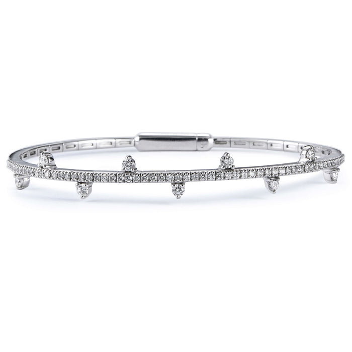 Pulsera-rigida-oro-blanco-diamantes-garra Ref J5323PLB_Chocrón Joyeros