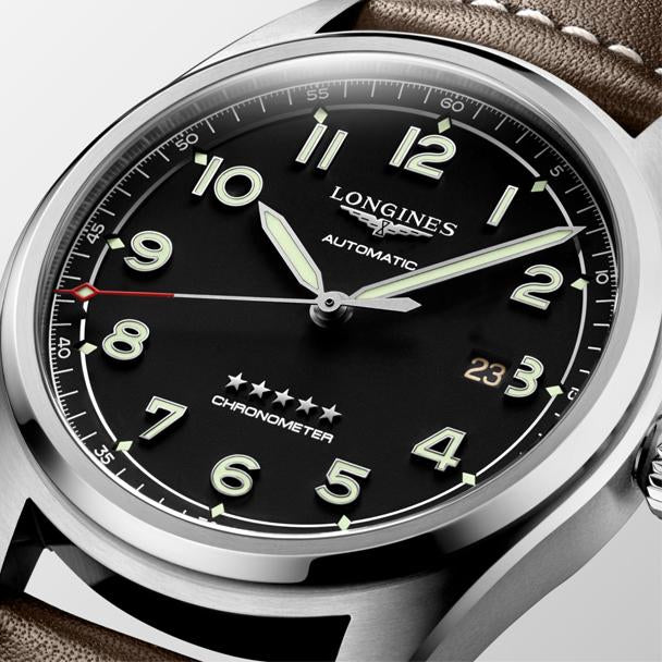 Detalle esfera Longines Spirit Acero 42 mm Auto