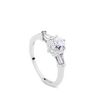 solitario-oro-blanco-diamante-trapecios-laterales - Ref J4324SB