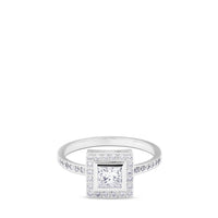 Sortija GeometriCh cuadrada de oro blanco con princesa y pavé de diamantes