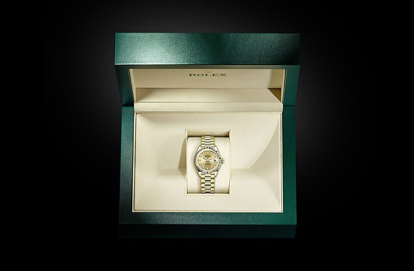 Estuche reloj Rolex Lady-Datejust oro amarillo y esfera color champagne engastada de diamantes Chocrón Joyeros