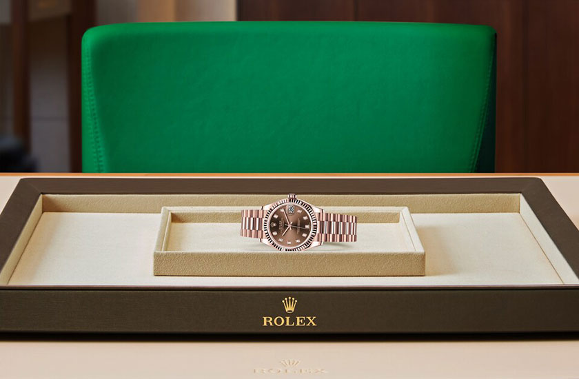 Reloj Rolex Datejust 31 esfera chocolate engastada de diamantes watchdesk en Joyería Chocrón Joyeros